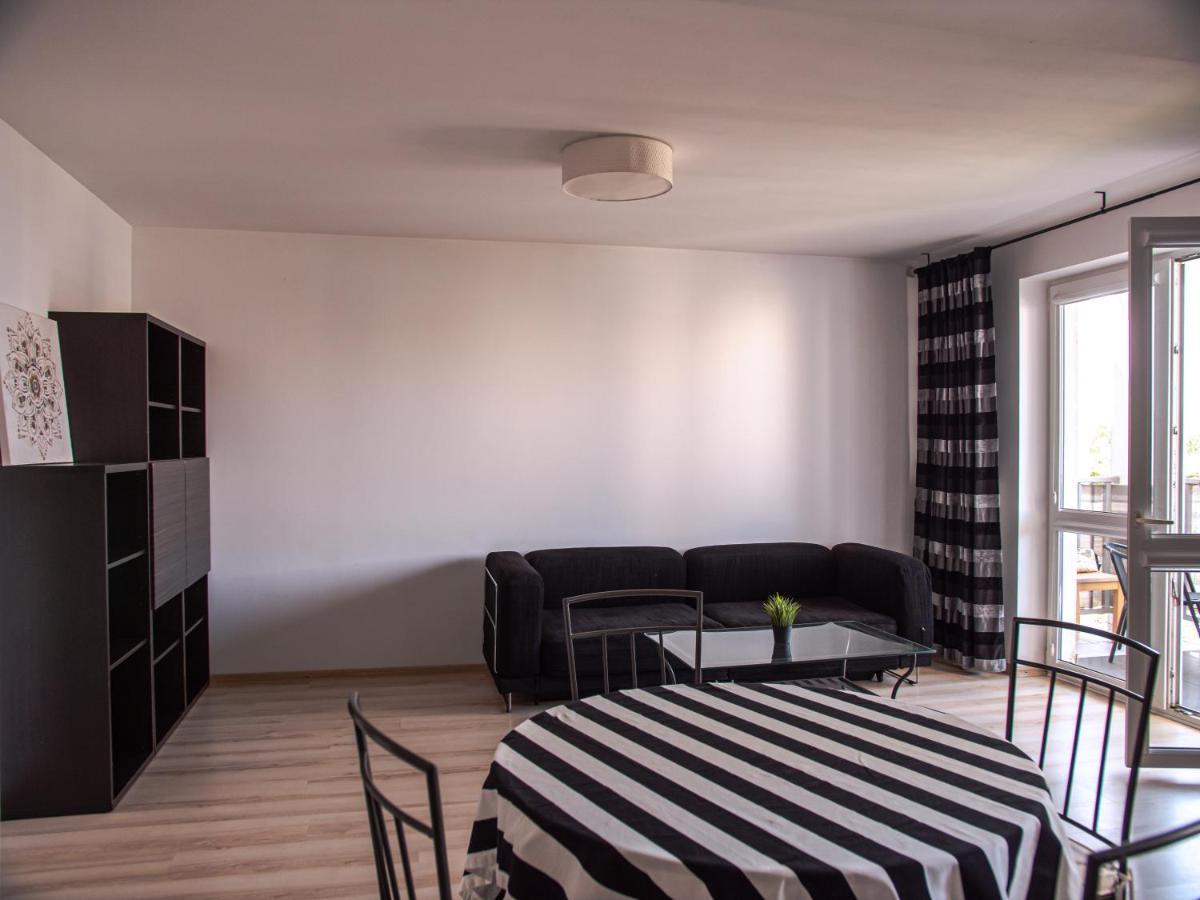 Sdh 2 Radzymin Comfortable Apartment Near Warsaw Extérieur photo