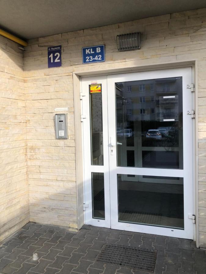 Sdh 2 Radzymin Comfortable Apartment Near Warsaw Extérieur photo